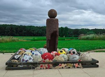 belgium/ypres/landmark/christmas-truce-memorial