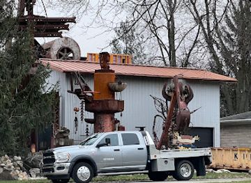 illinois/central-illinois/landmark/steel-and-bedrock-house