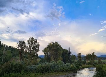 colorado/pagosa-springs/landmark/meander-riverside-eatery