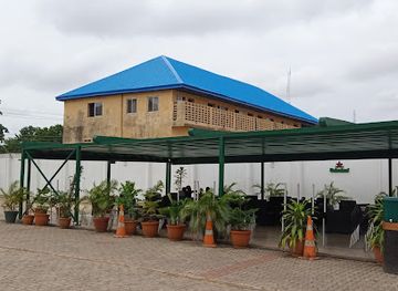nigeria/owerri/landmark/old-english-bar-grills