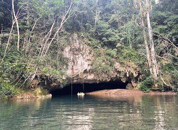 belize/cayo-district/landmark/nohoch-che-en-caves-branch-archaeological-reserve