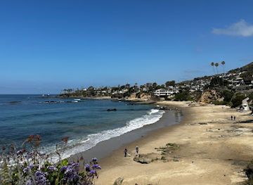 california/laguna-beach/landmark/laguna-beach-pasyal