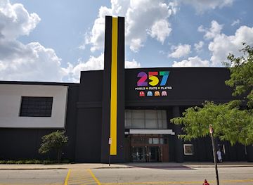 illinois/schaumburg/landmark/enterrium