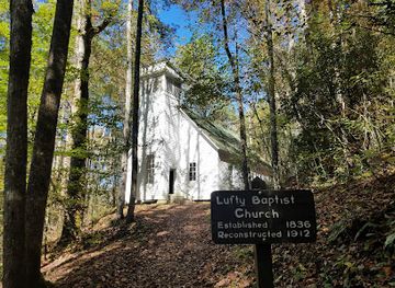 north-carolina/great-smoky-mountains/landmark/smokemont-baptist-church
