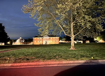 virginia/williamsburg/landmark/spooks-and-legends-haunted-ghost-tours