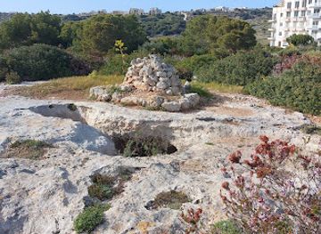 malta/tas-silg-area/landmark/neolithic-tombs
