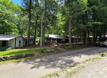 tennessee/middle-tennessee/landmark/elkmont-historic-district