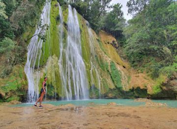 dominican-republic/samana-peninsula/landmark/cascada-limon