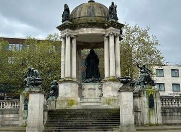 united-kingdom/liverpool/attraction/derby-square-2