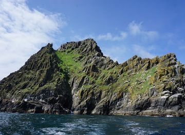 ireland/the-skelligs/landmark/skellig-tours