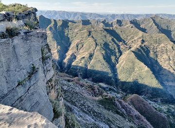 bolivia/torotoro-national-park/landmark/condor-viewpoint-torotoro