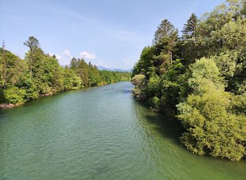 slovenia/sava/landmark/sava-rafting-bled