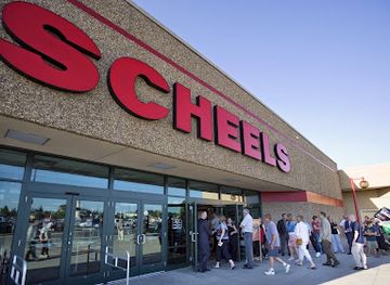 north-dakota/bismarck/landmark/scheels