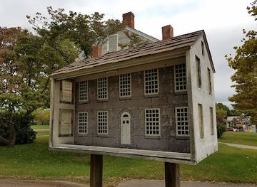 connecticut/southeastern-connecticut/landmark/main-street-historic-district