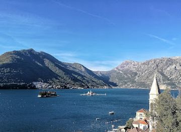 montenegro/tivat/landmark/cizmai-palace