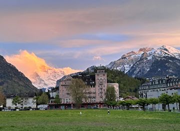 switzerland/interlaken/landmark/grand-tour-of-switzerland-foto-point-hohematte-interlaken