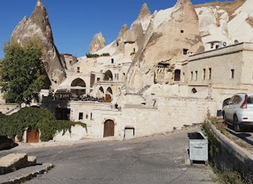 turkiye/goreme/landmark/fat-boys