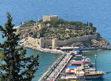 turkiye/kusadasi/landmark/kus-island