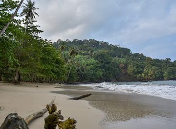 sao-tome-and-principe/trindade/landmark/praia-micondo