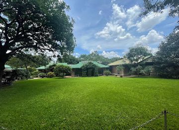 malawi/lilongwe/area-12/landmark/four-seasons