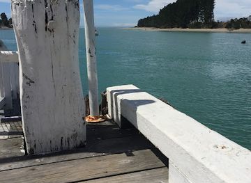 new-zealand/tasman/landmark/mapua-ferry