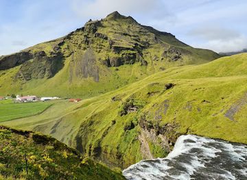 iceland/fimmvorduhals-pass/landmark/fimmvorduhals-trailhead