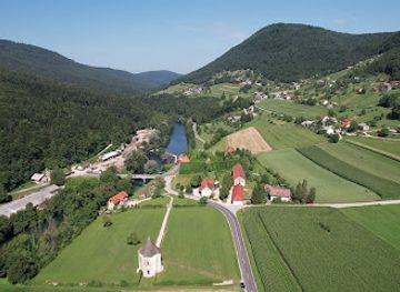 slovenia/carinthia/landmark/soteska-castle