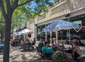 kentucky/fort-thomas/landmark/tickle-pickle-restaurant