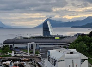 norway/molde/landmark/molde-havnefyr