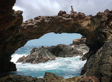 aruba/california-lighthouse/landmark/seroe-colorado-natural-bridge