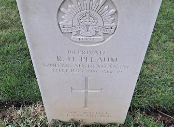 belgium/ypres/landmark/cimetiere-militaire-de-fromelles-bois-du-faisan-fromelles-pheasant-wood-military-cemetery