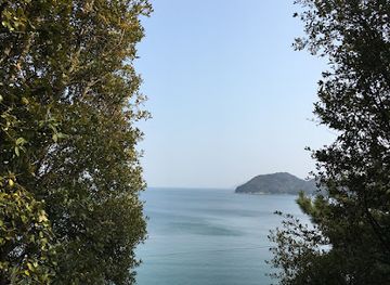 japan/naoshima-island/landmark/art-house-project-minamidera