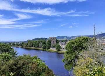 united-kingdom/scottish-highlands/attraction/flora-macdonald-statue-2