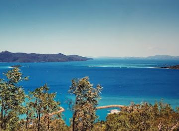 australia/whitsunday-islands/landmark/whitsunday-passage-lookout