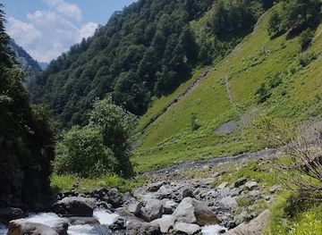 azerbaijan/shaki-zaqatala-region/landmark/qanslar-slalsi