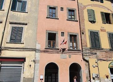 italy/lucca/landmark/casa-ammannati-casa-natale-di-galileo-galilei