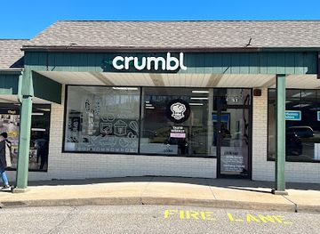 connecticut/danbury/landmark/crumbl-danbury