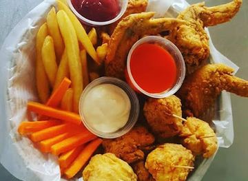 nicaragua/managua/landmark/bluemoon-managua