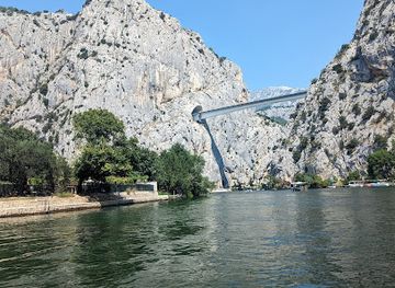 croatia/makarska/landmark/croatia-tours-makarska-doo