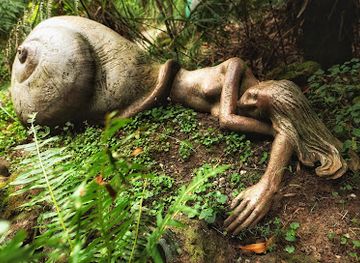 australia/high-country/landmark/bruno-s-art-and-sculpture-garden