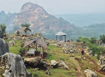 indonesia/west-java/landmark/stone-garden-citatah