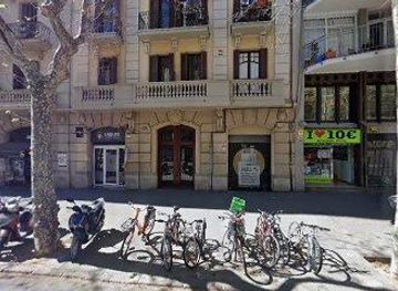 spain/barcelona/landmark/carrer-del-comte-d-urgell-45