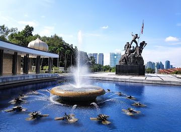 malaysia/kuala-lumpur/landmark/tugu-negara