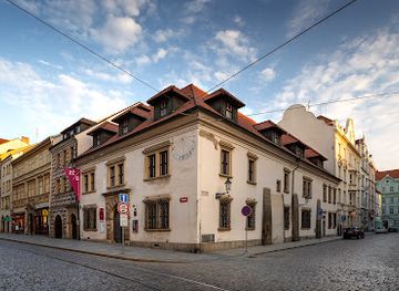 czechia/west-bohemia/landmark/zapadoceska-galerie-v-plzni-vystavni-sin-13