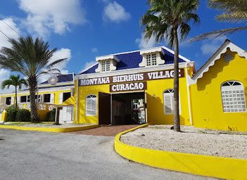 curacao/sta-catharina/landmark/montana-bierhuis-village