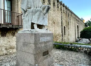 Statue of Averroes