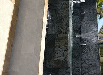 seychelles/beau-vallon/landmark/fountain-monument