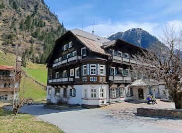 austria/bad-gastein/landmark/gruner-baum