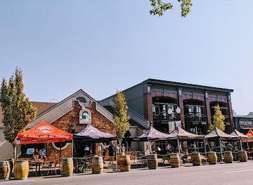 oregon/bend/landmark/deschutes-brewery-bend-public-house