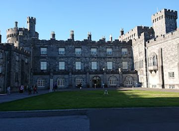 ireland/kilkenny/landmark/megalithic-tour-of-kilkenny